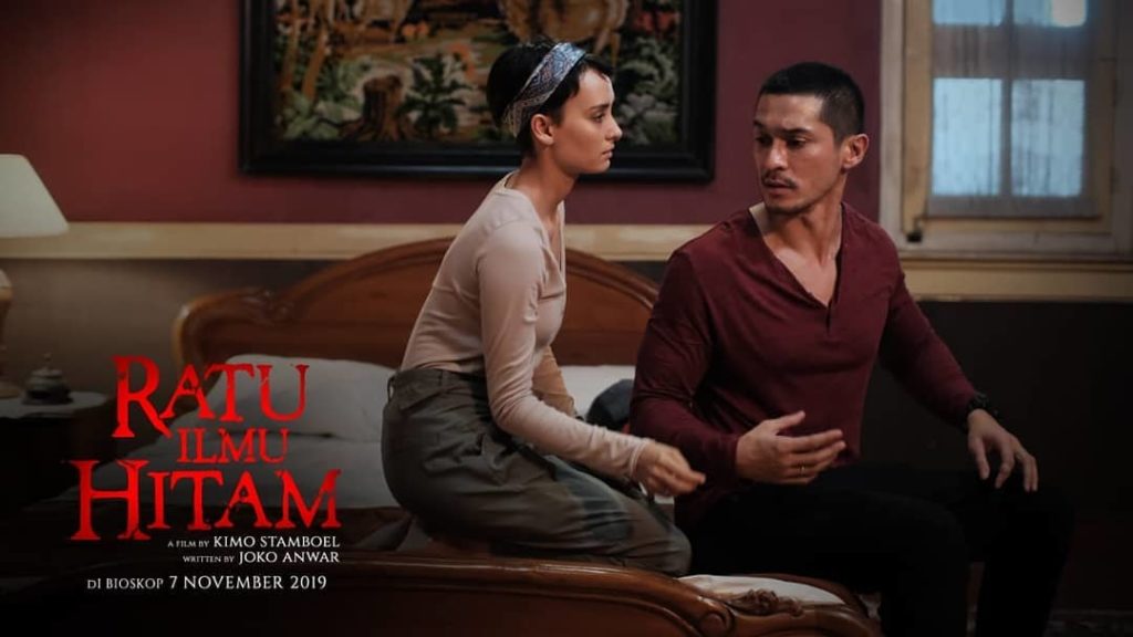 Review Film Ratu Ilmu Hitam (2019) – Kolaborasi Horor Ekstrim Penuh